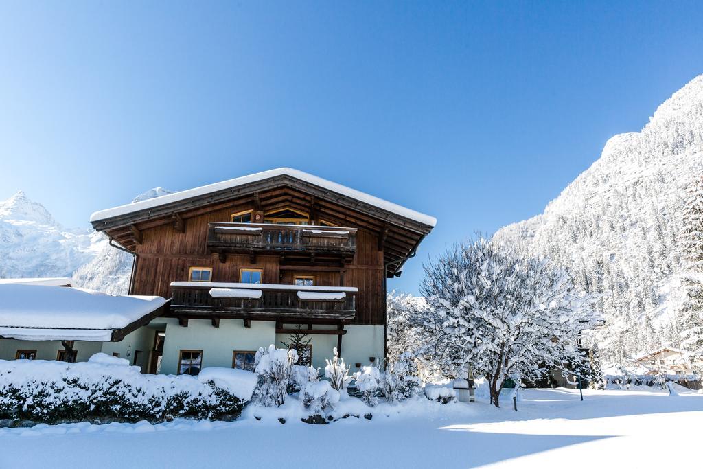 Ferienhaus Hohenwarter 罗孚尔 外观 照片