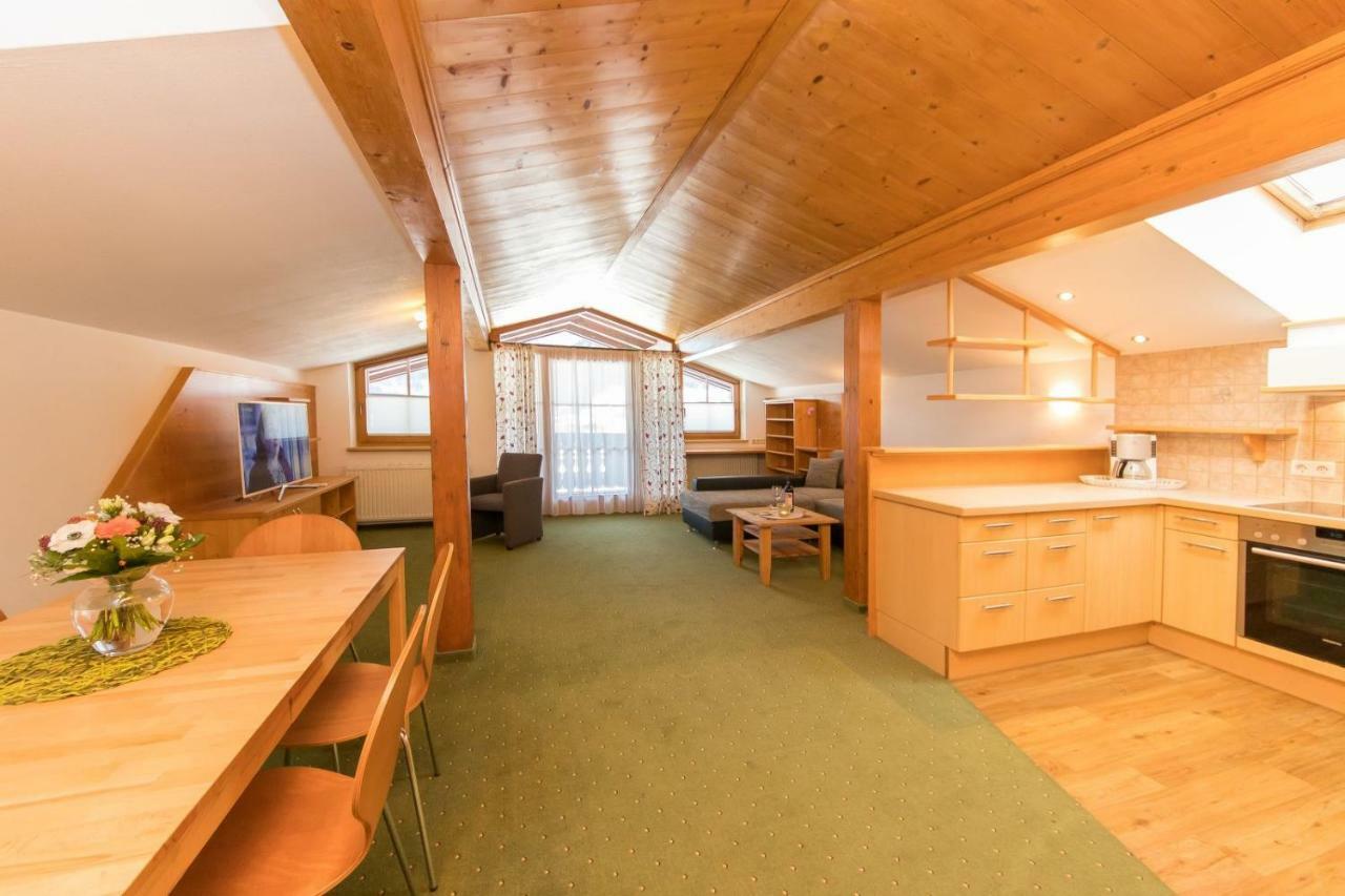 Ferienhaus Hohenwarter 罗孚尔 外观 照片